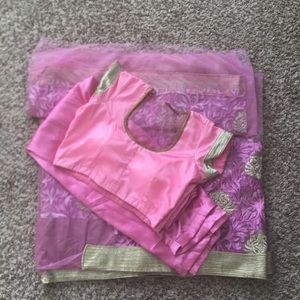 😍Pink Designer net saree😍